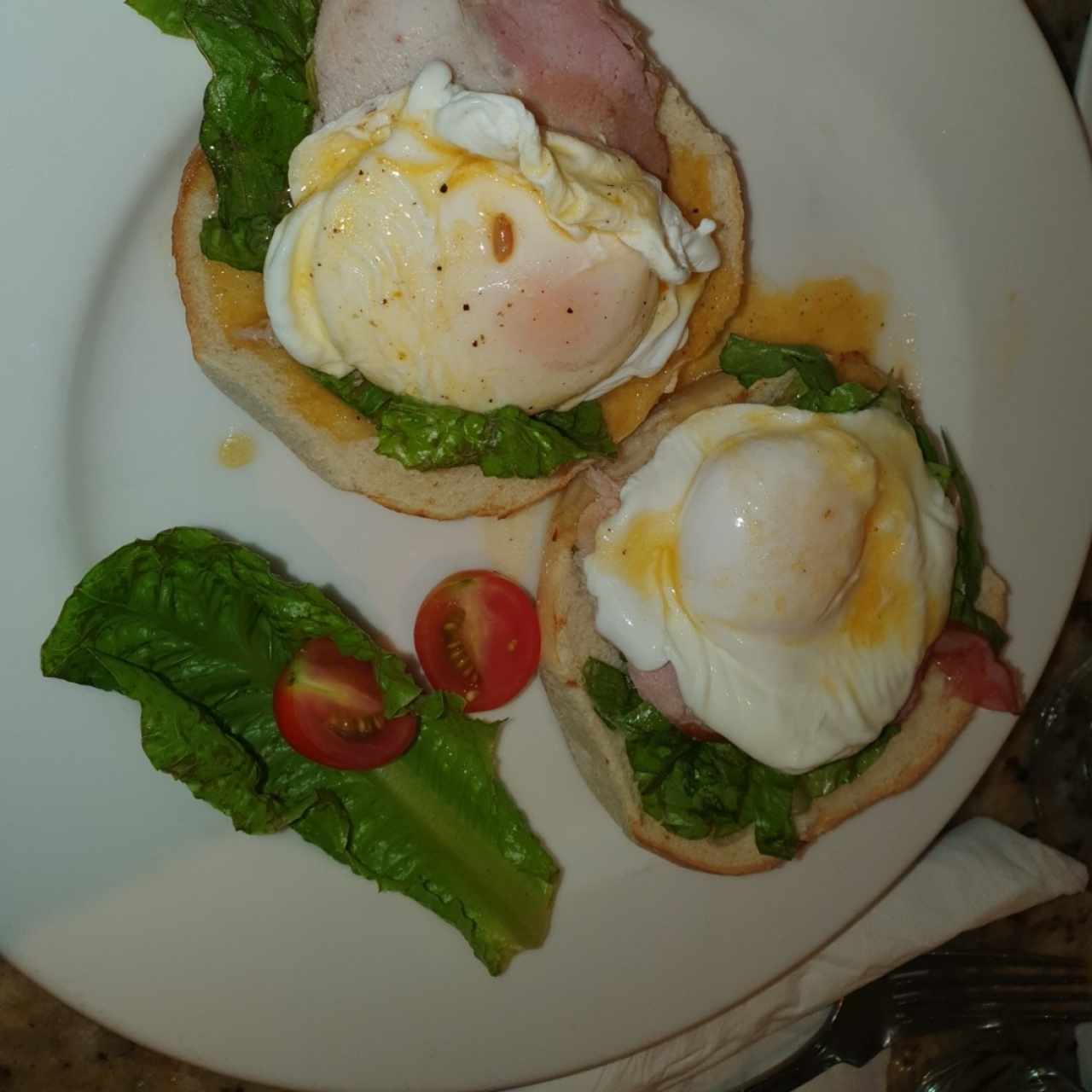 Desayuno - Huevos Benedictinos