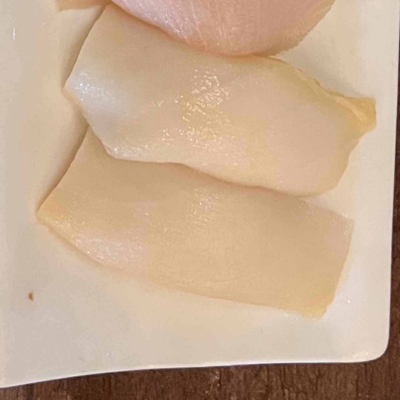 Nigiri/sushi de atun blanco
