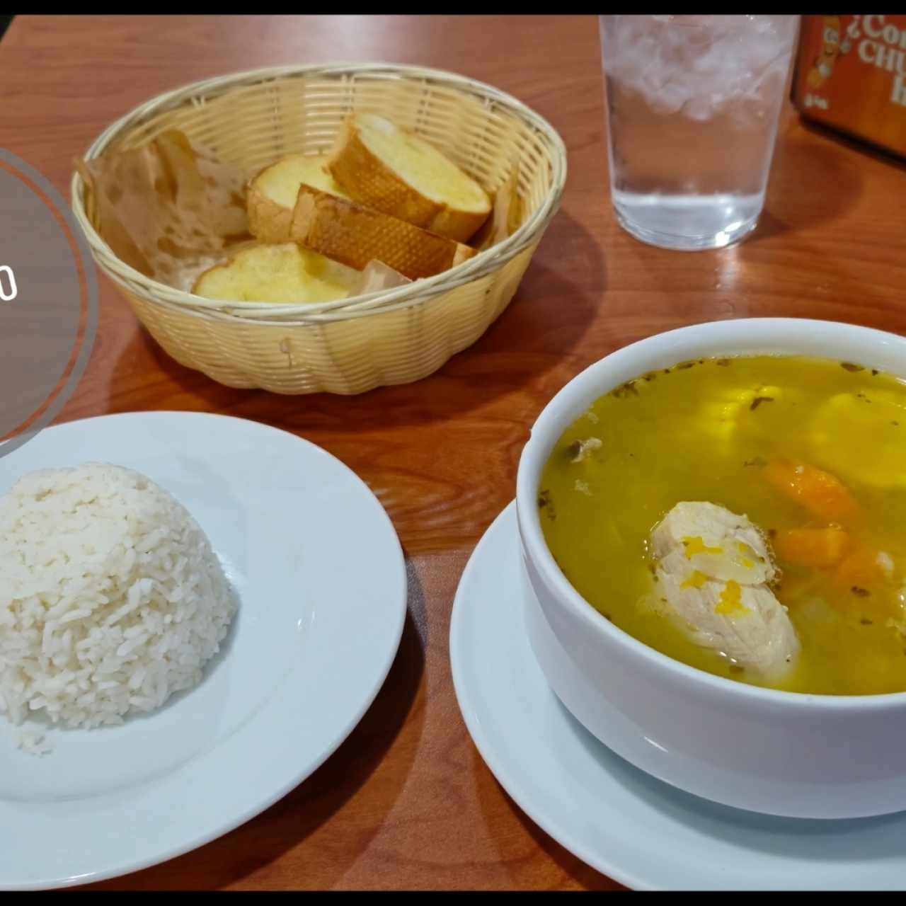 Sancocho Panameño con Arroz