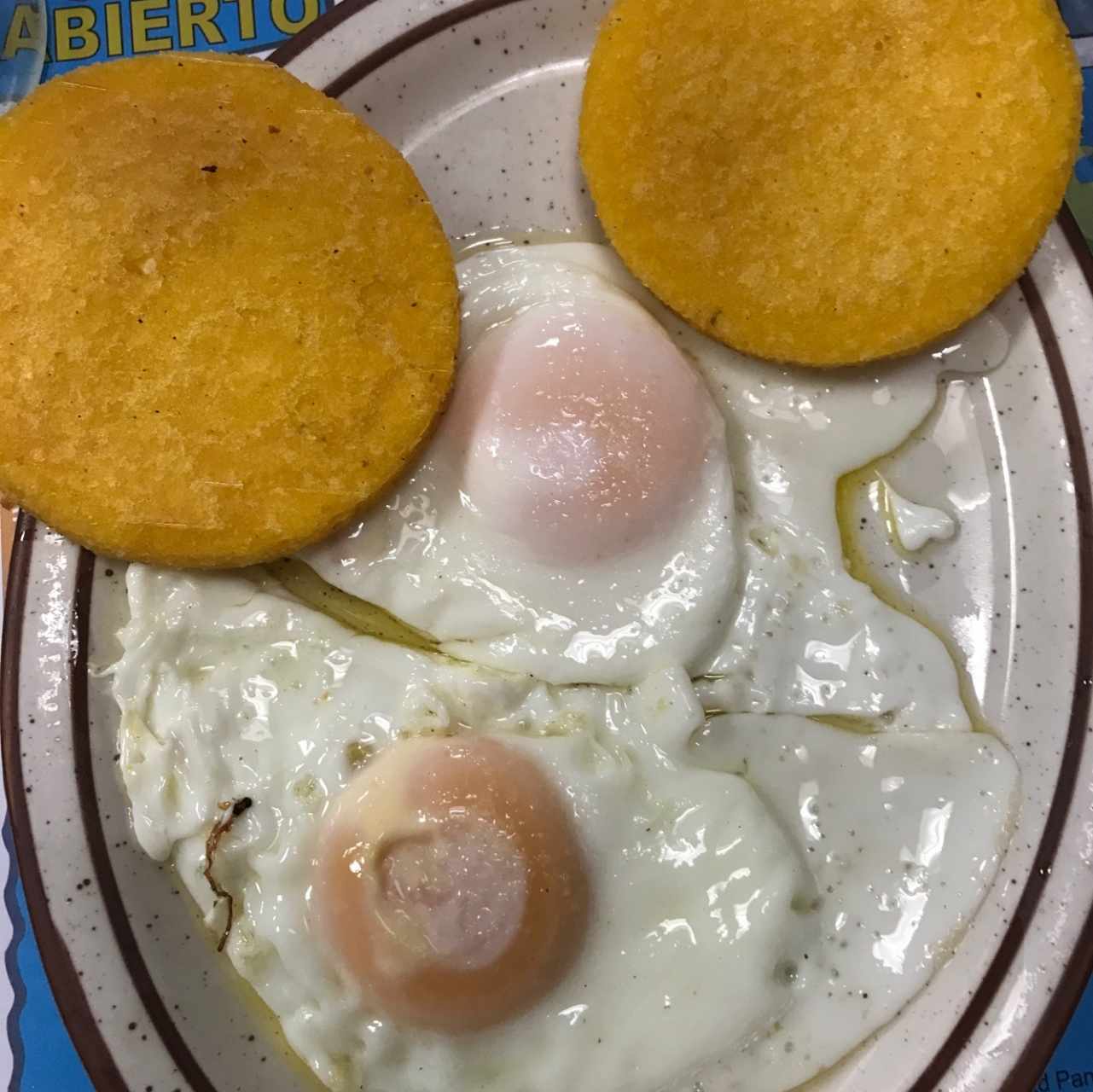 Huevos fritos y tortillas