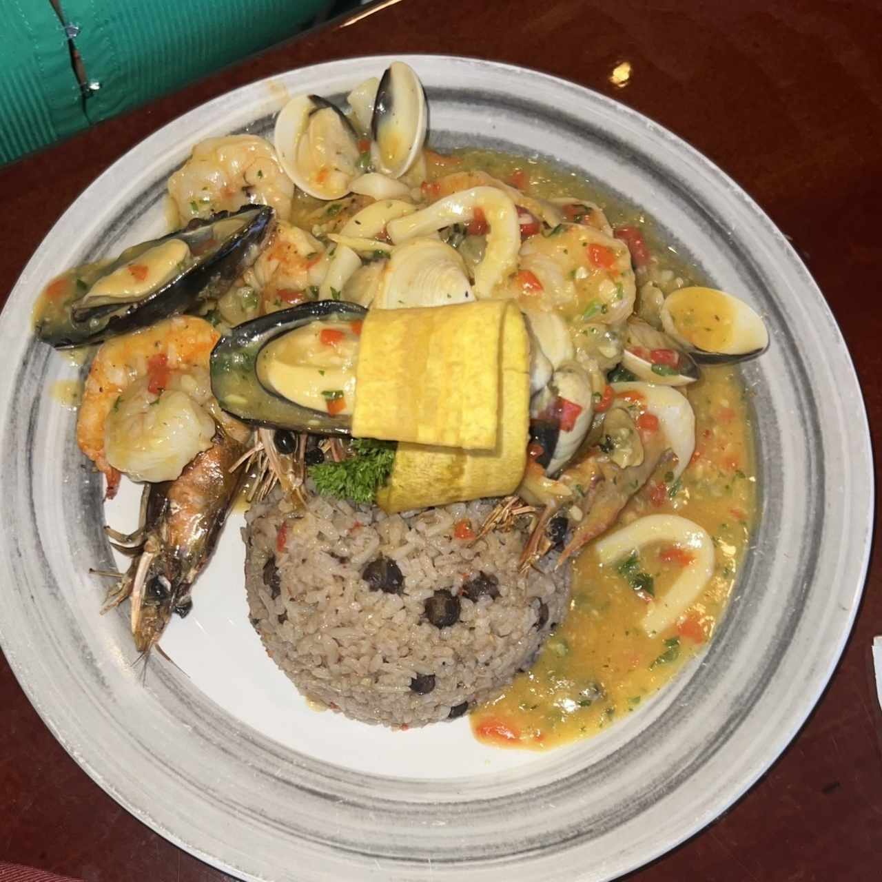 Cazuela de Mariscos y Langosta