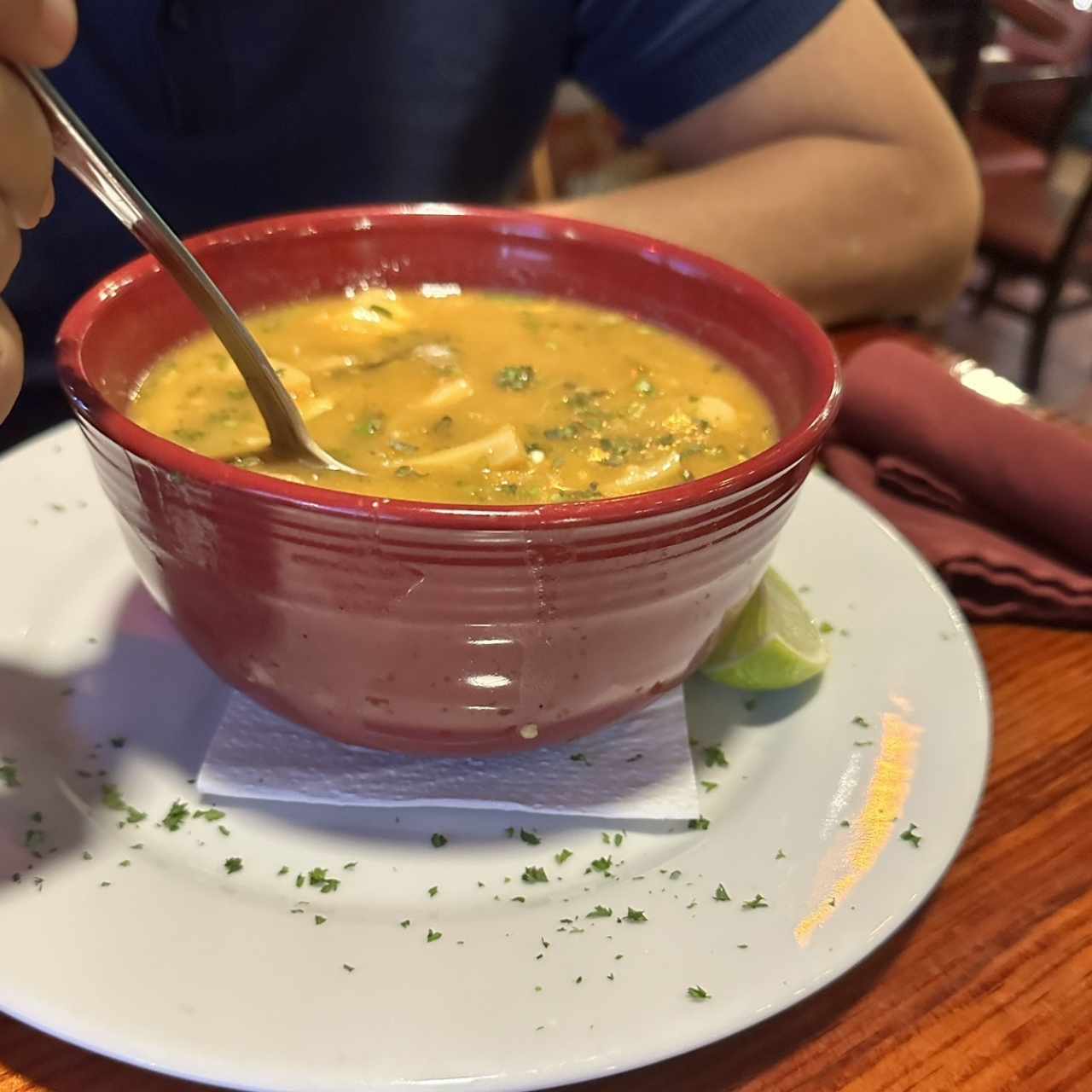 Sopa de Mariscos grande