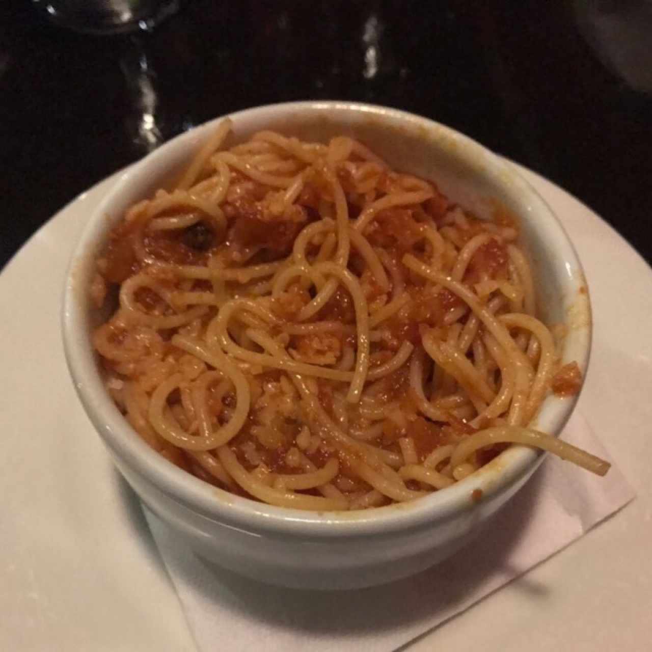 Spaghetti Pomodoro hecho en nuestra salsa casera