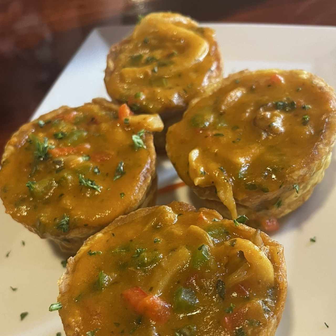 Patacones Rellenos de Mariscos o Camarones