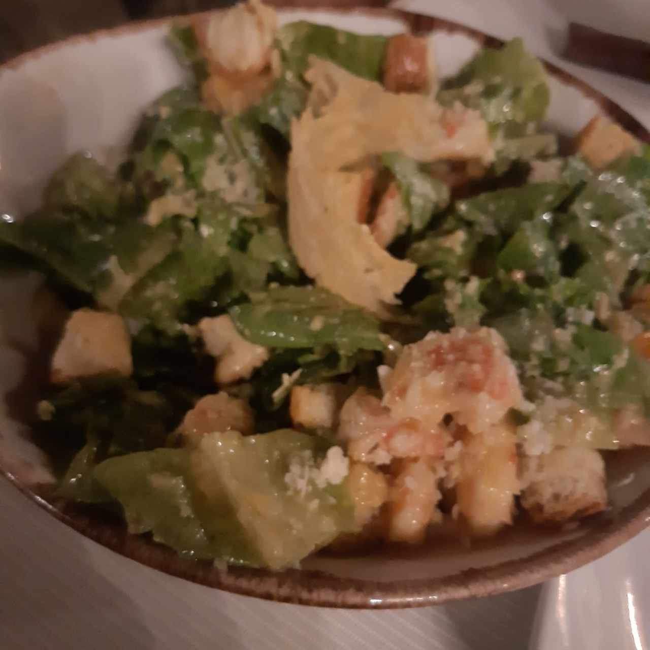 ensalada con camarones 