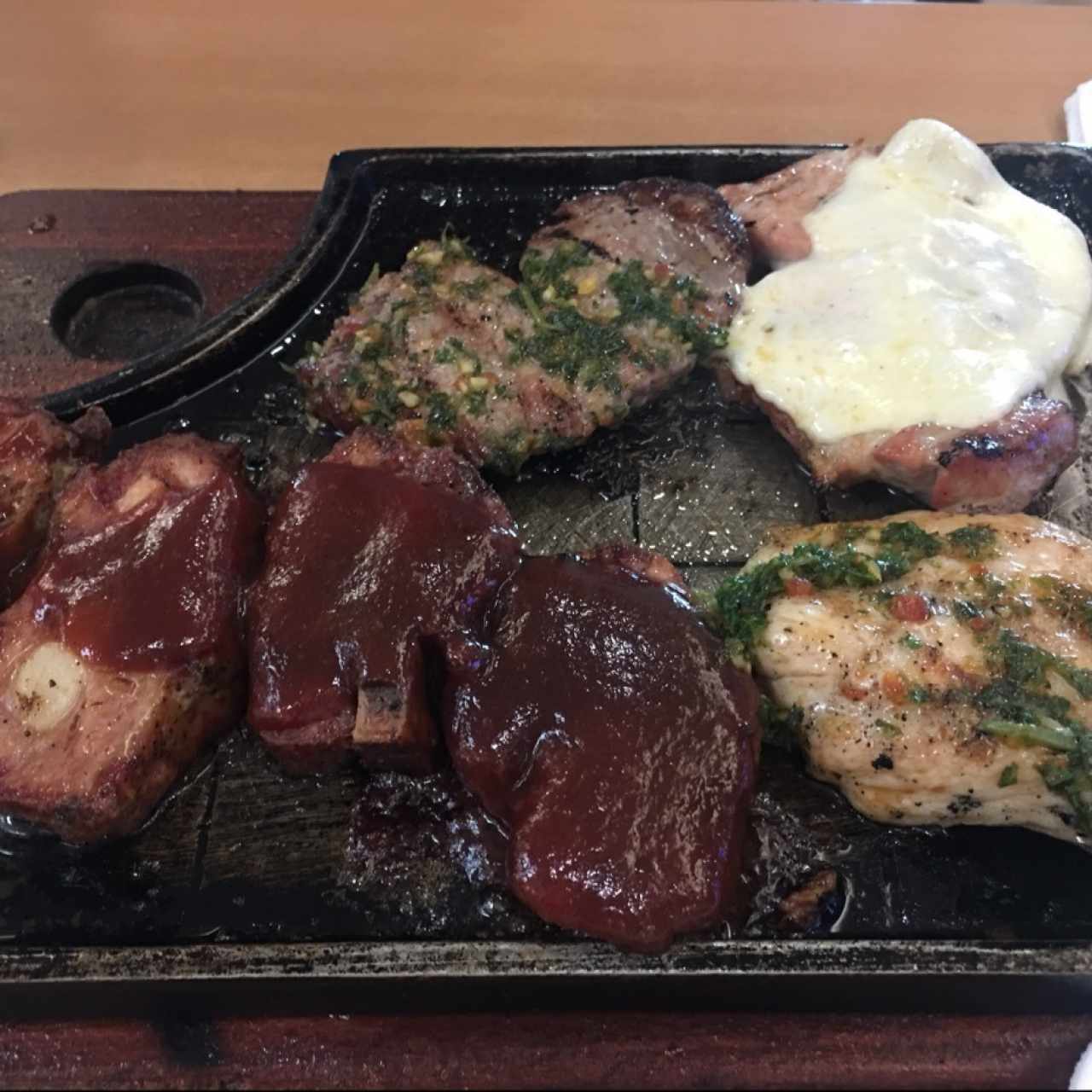 parrillada especial leños 