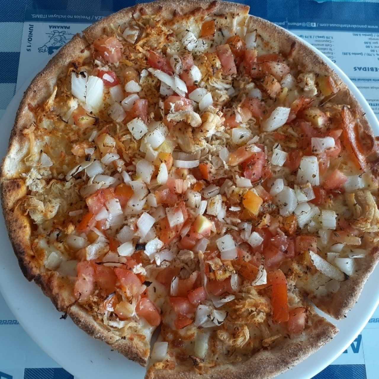 Pizza Pollo especial (pollo y tomate)