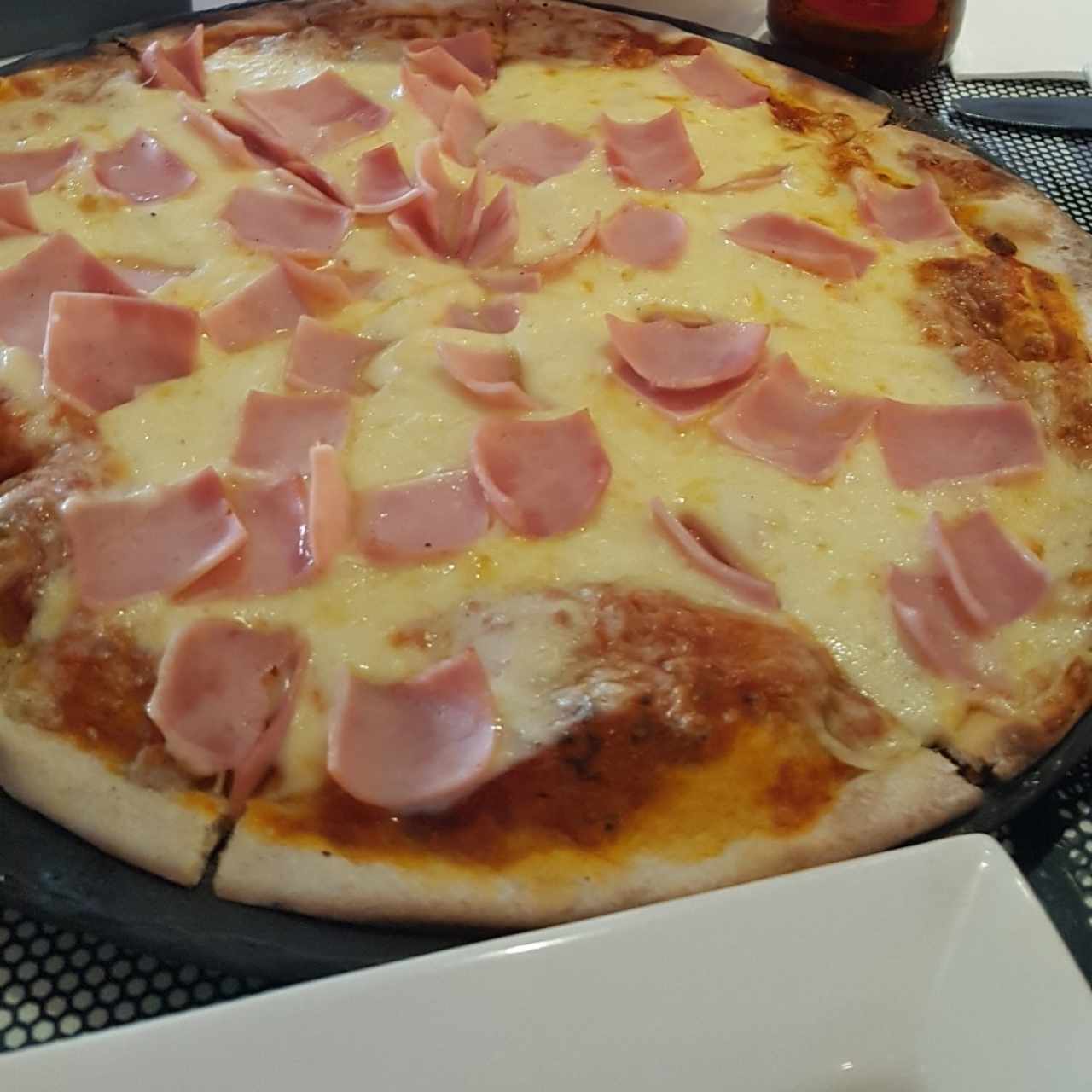Pizza de Jamón y Extra queso