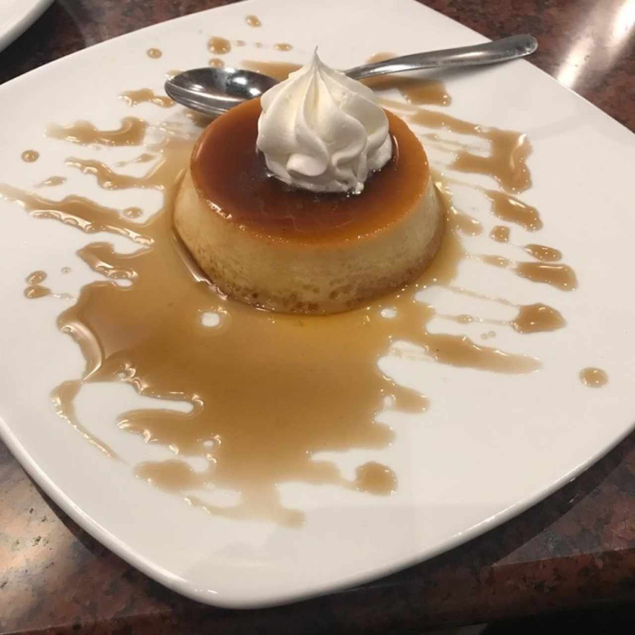 Flan de la casa