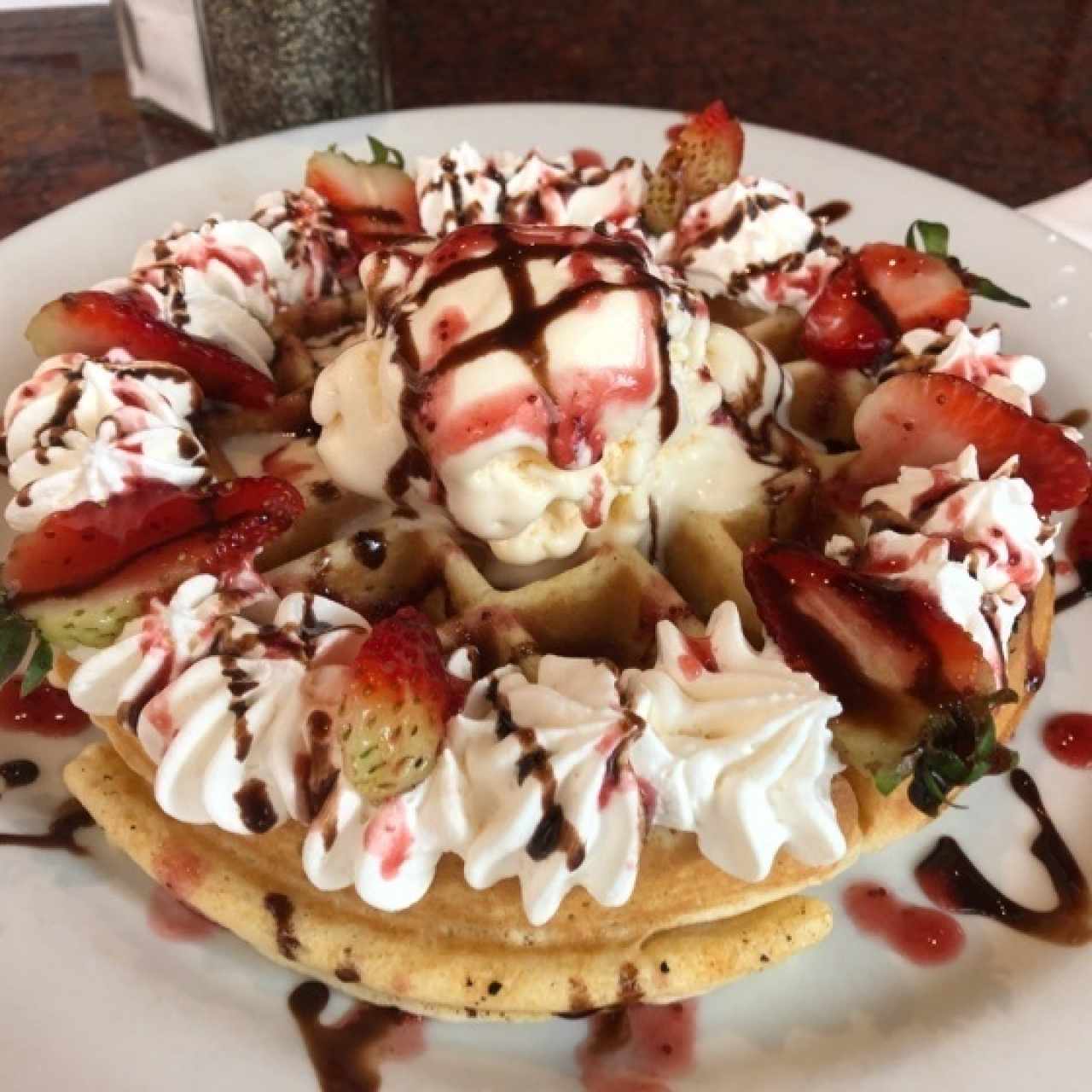 wafle de Fresas y Chocolate