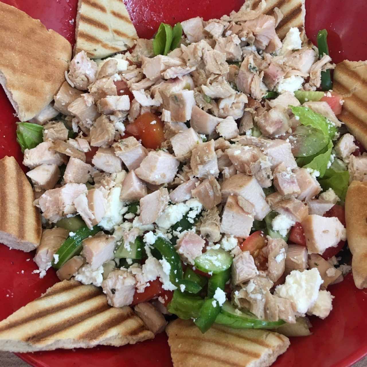 ensalada griega con pollo