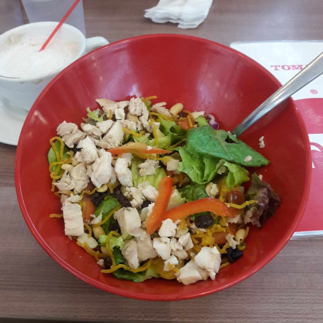 asian salad con pollo