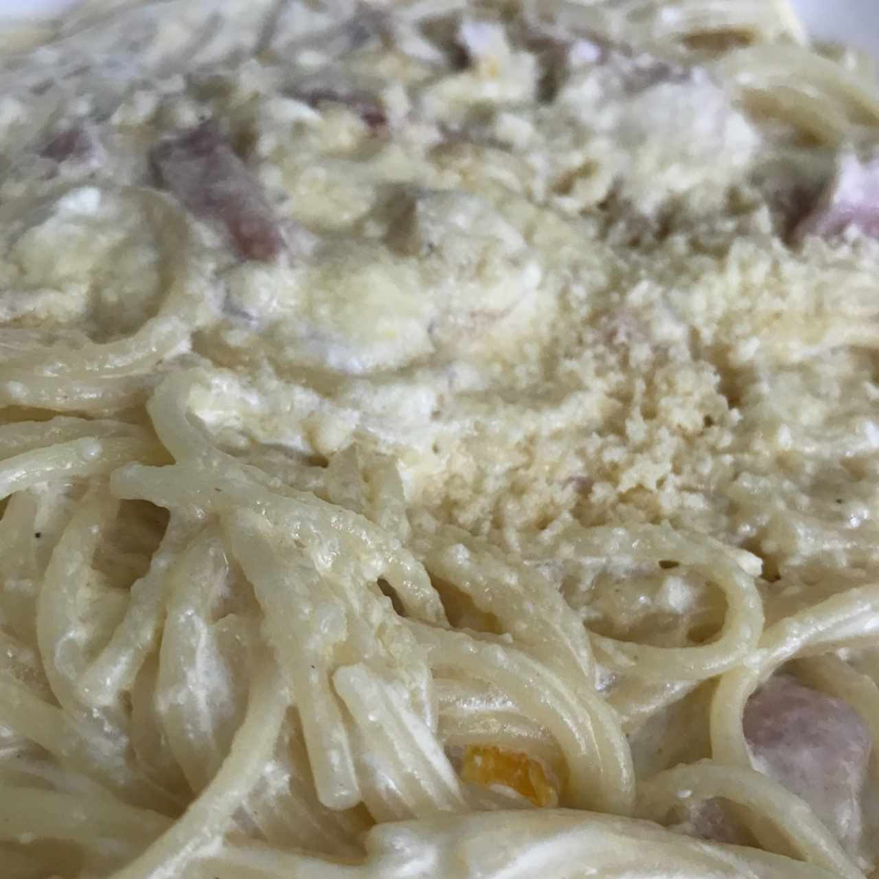 Spaghettini a la carbonara