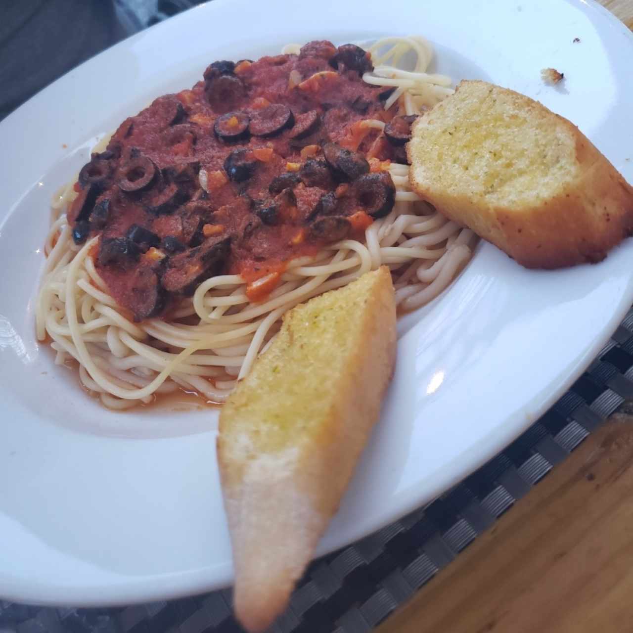 Spaguetti a la Puttanesca 🍝