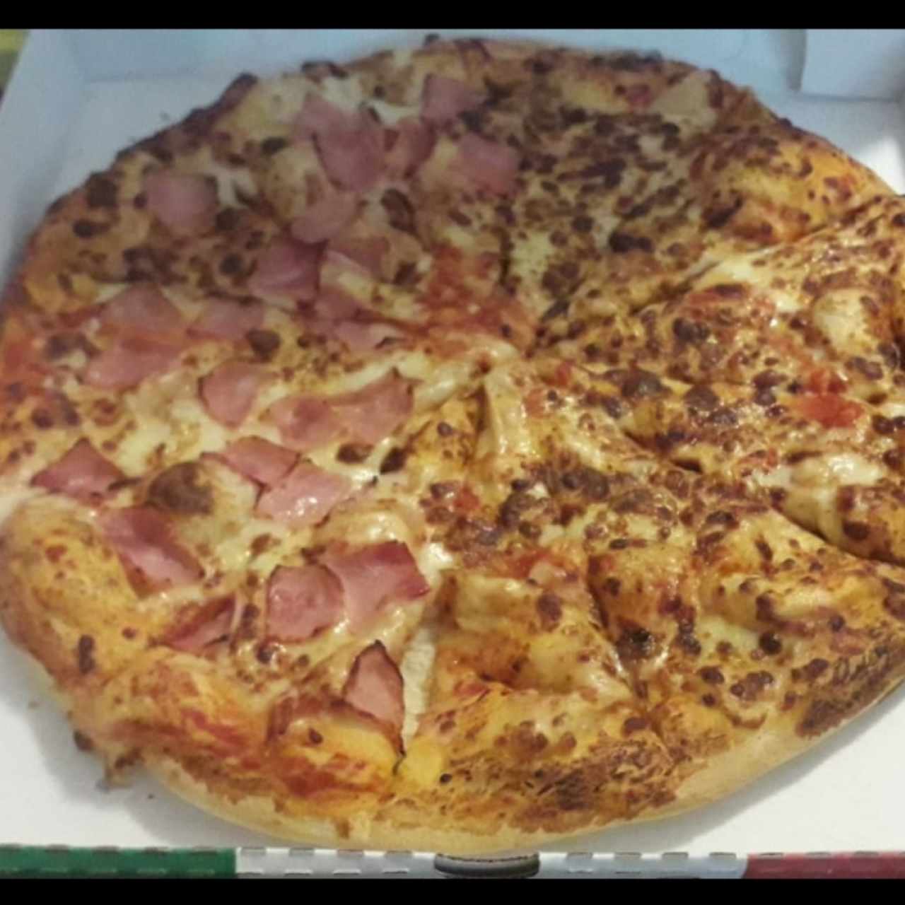 pizza mozzarella y jamón