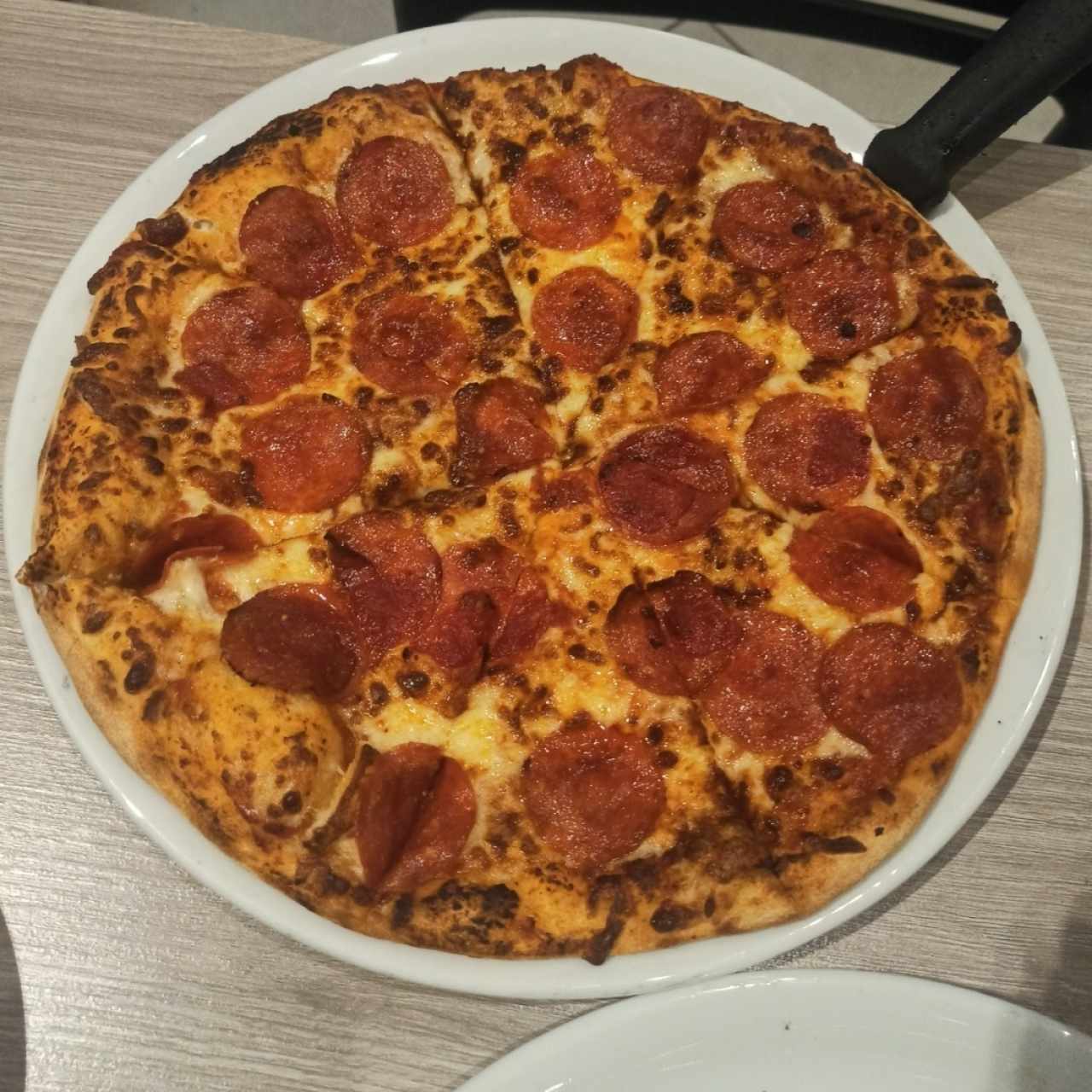 Pizzas - Pizza con Pepperoni