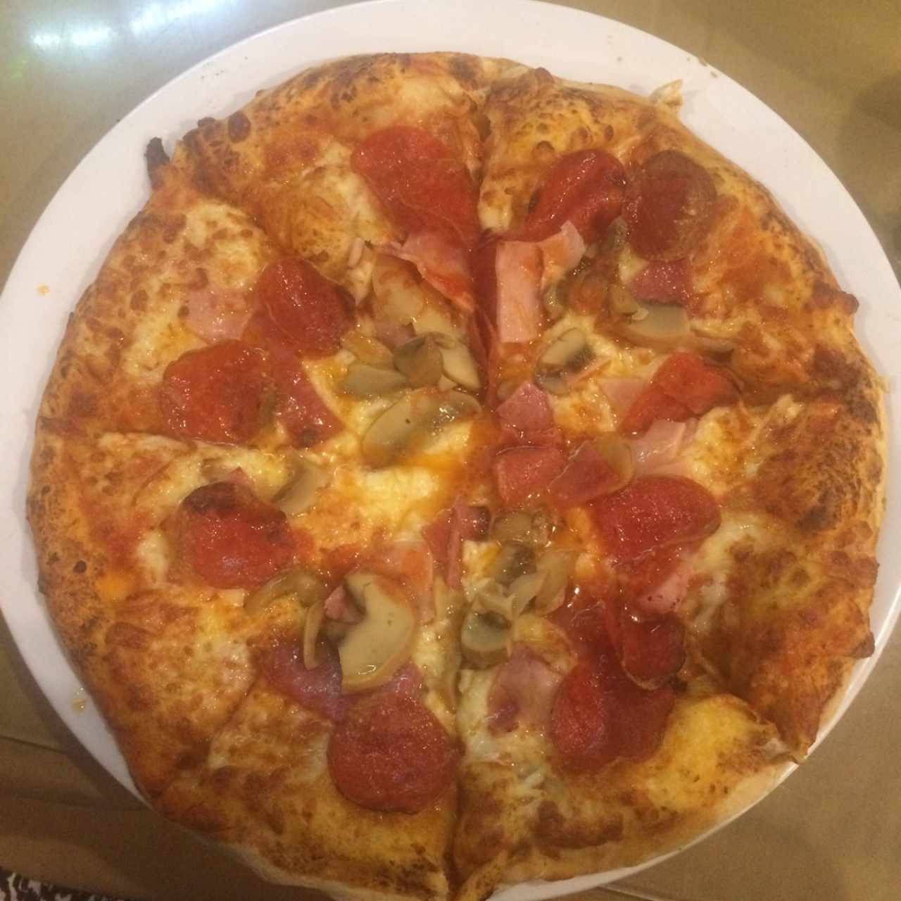 Pizza regular de Combinación.
