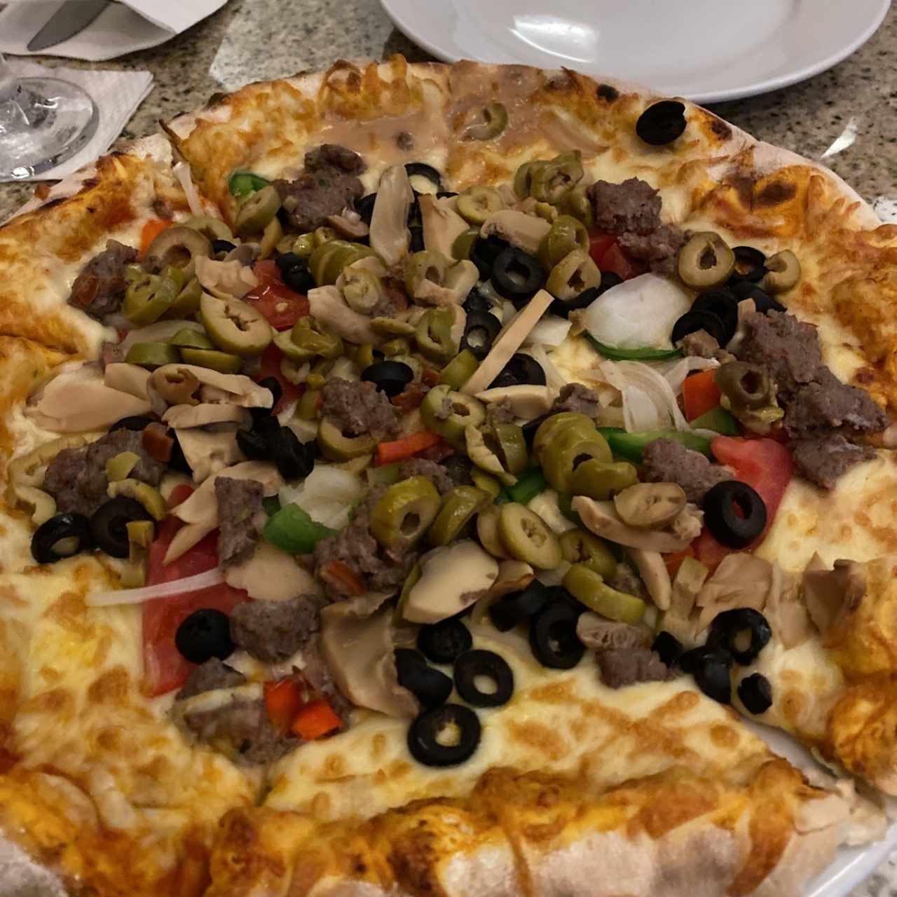 Pizzas - Pizza Combinación