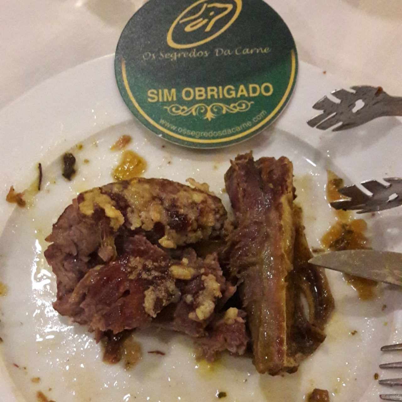 Entraña con queso y costilla de cerdo