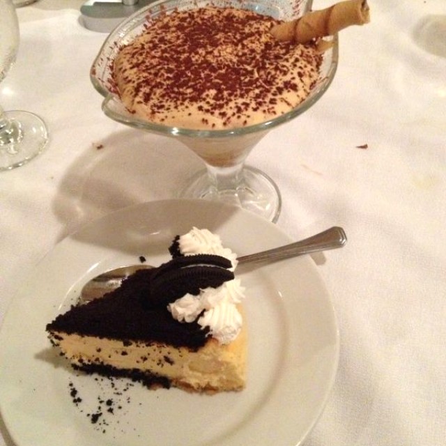 Cheescake de oreo y tiramisu