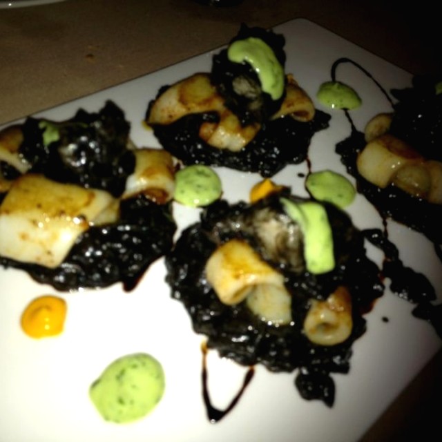 Calamares Rellenos & Risotto Negro