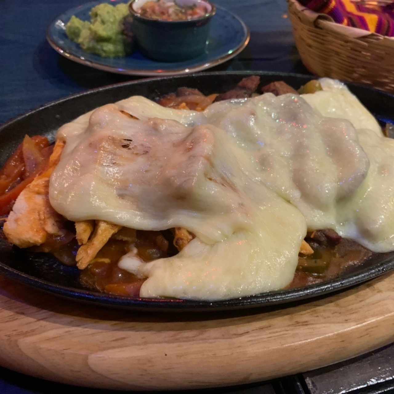 Fajitas mixtas con extra queso