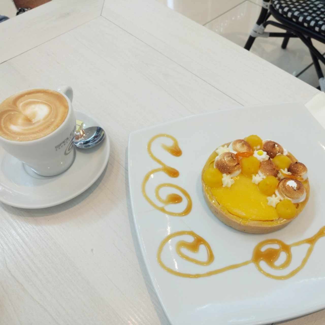 Café con Leche y Pie de Limón 