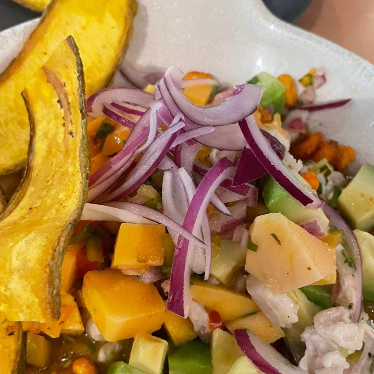 Ceviche de Mango y Agucate