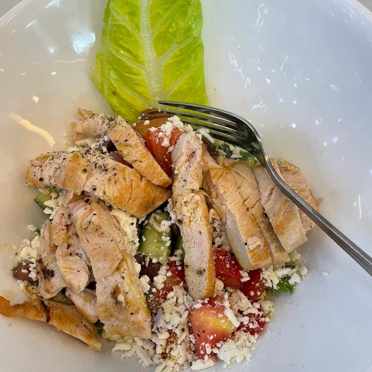 Greek Salad with Grill Chicken