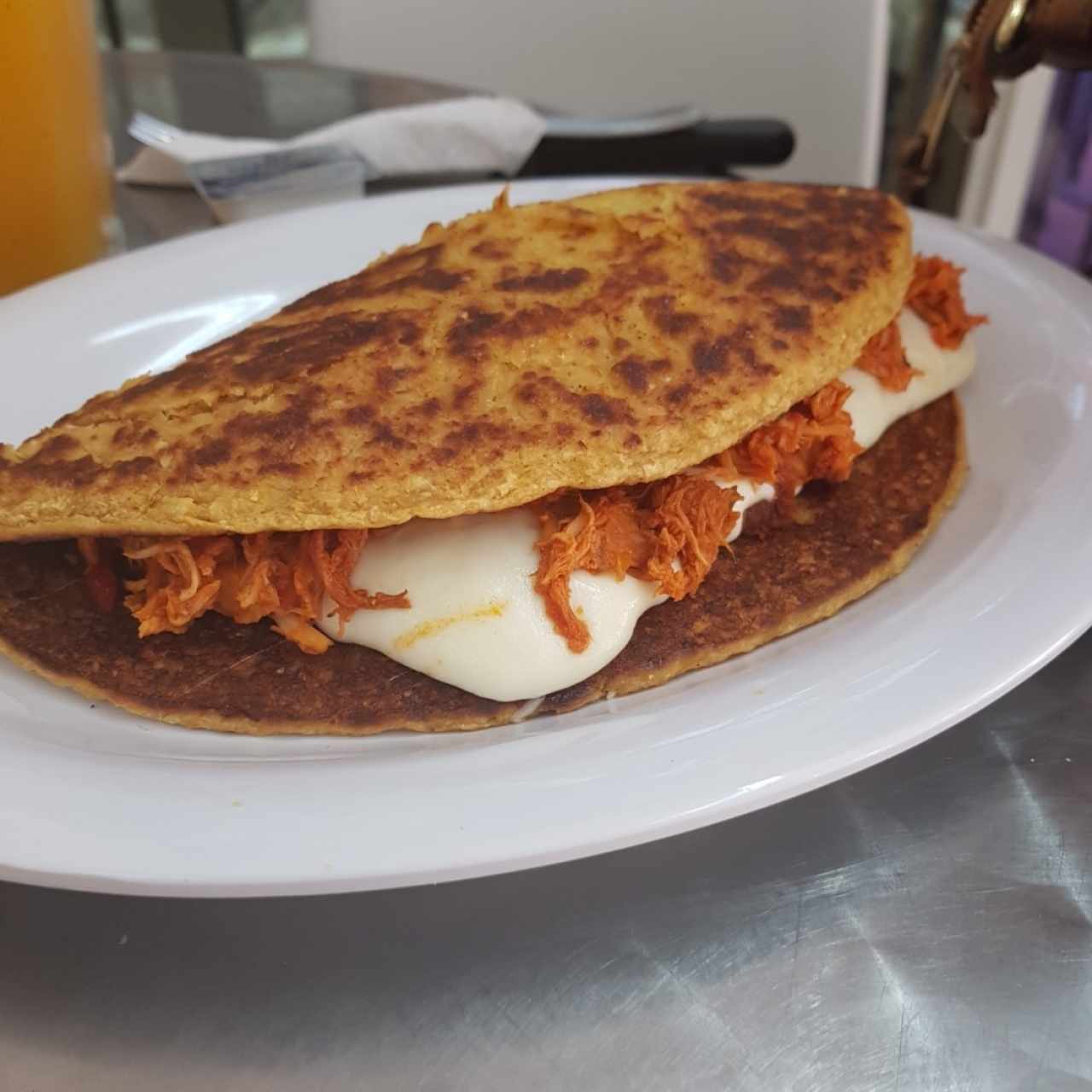 cachapa queso con pollo