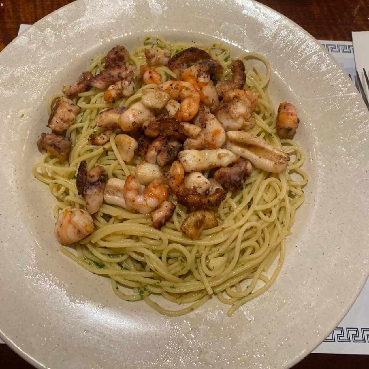 Spaghetti con Mariscos Mixtos