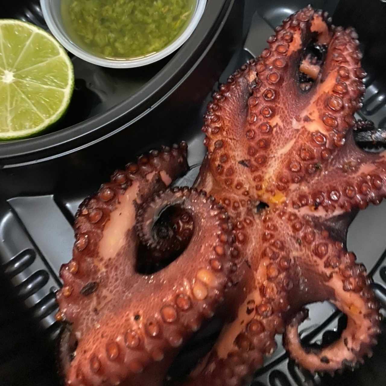 Pulpo al Carbón, al Ajillo, al Vino