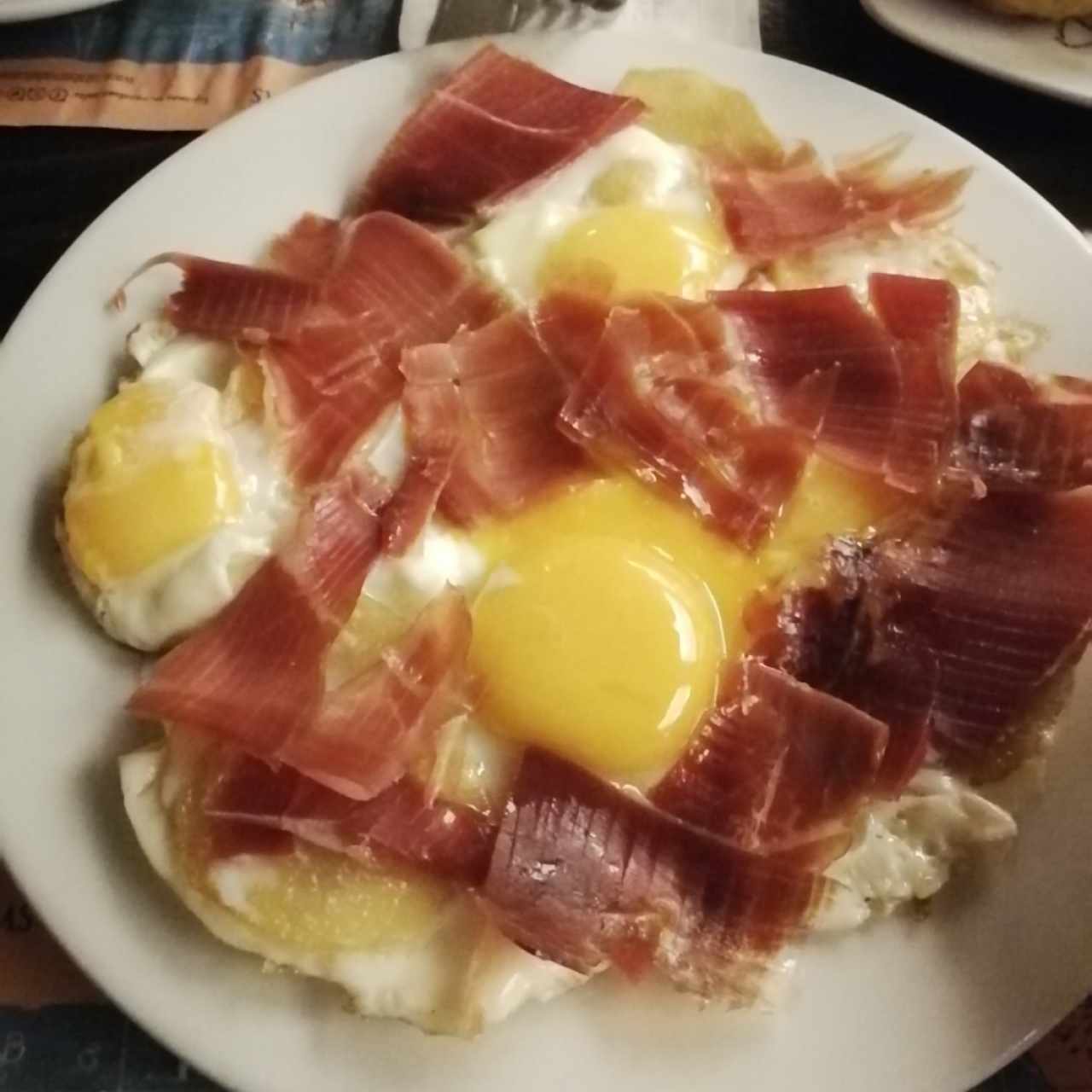 Huevos rotos