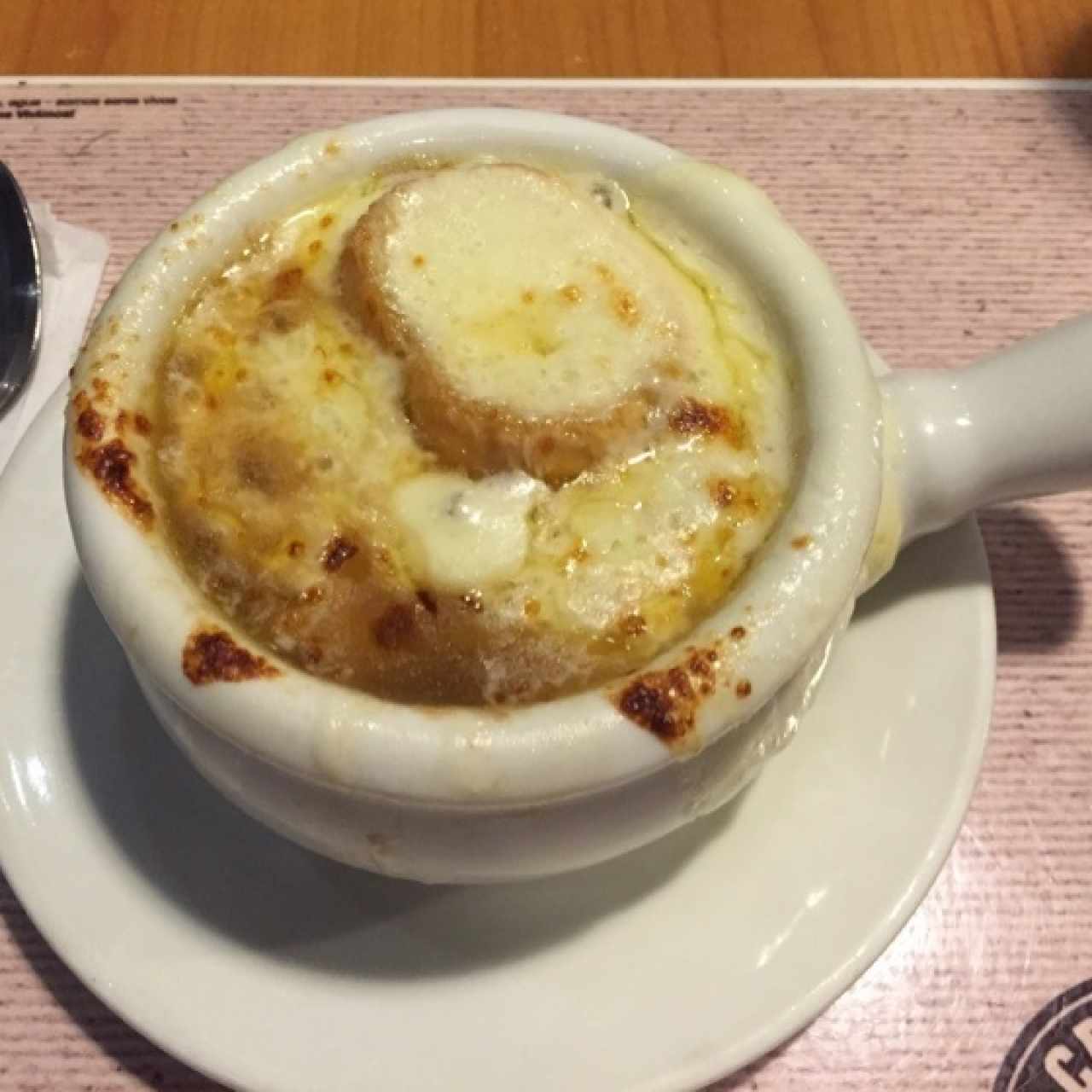 Sopa de Cebolla Gratinada