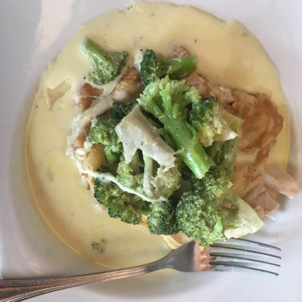 Pollo con Brocoli y Queso