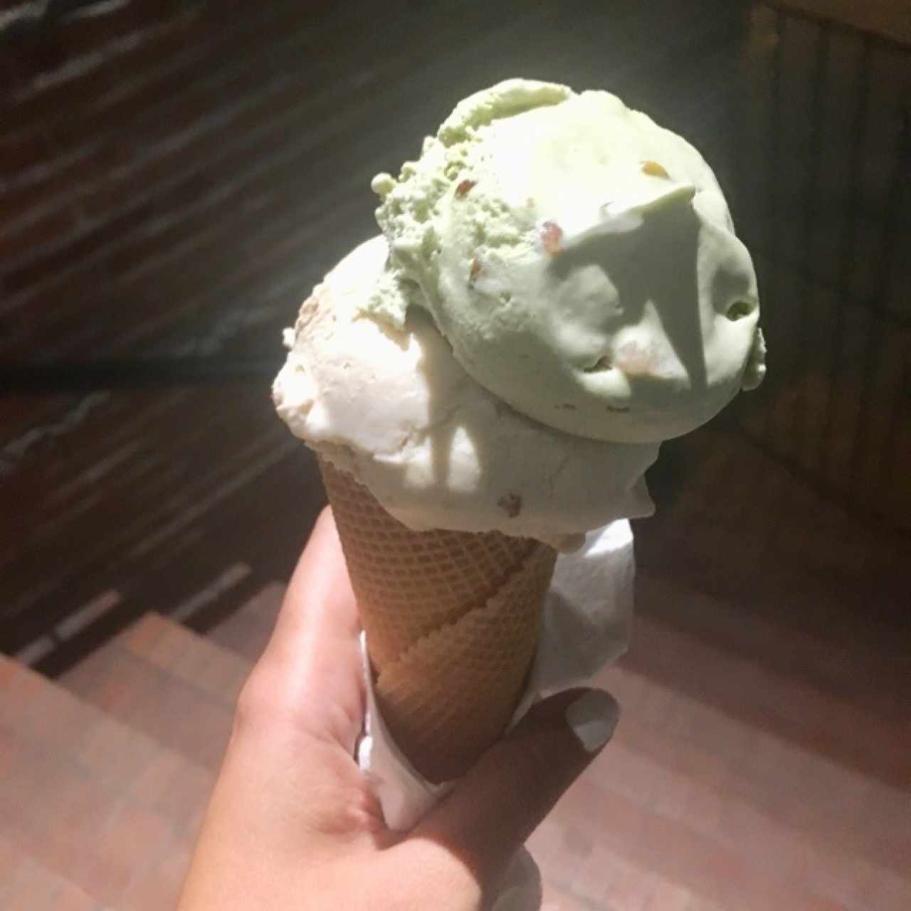 cono de almendra y pistacho