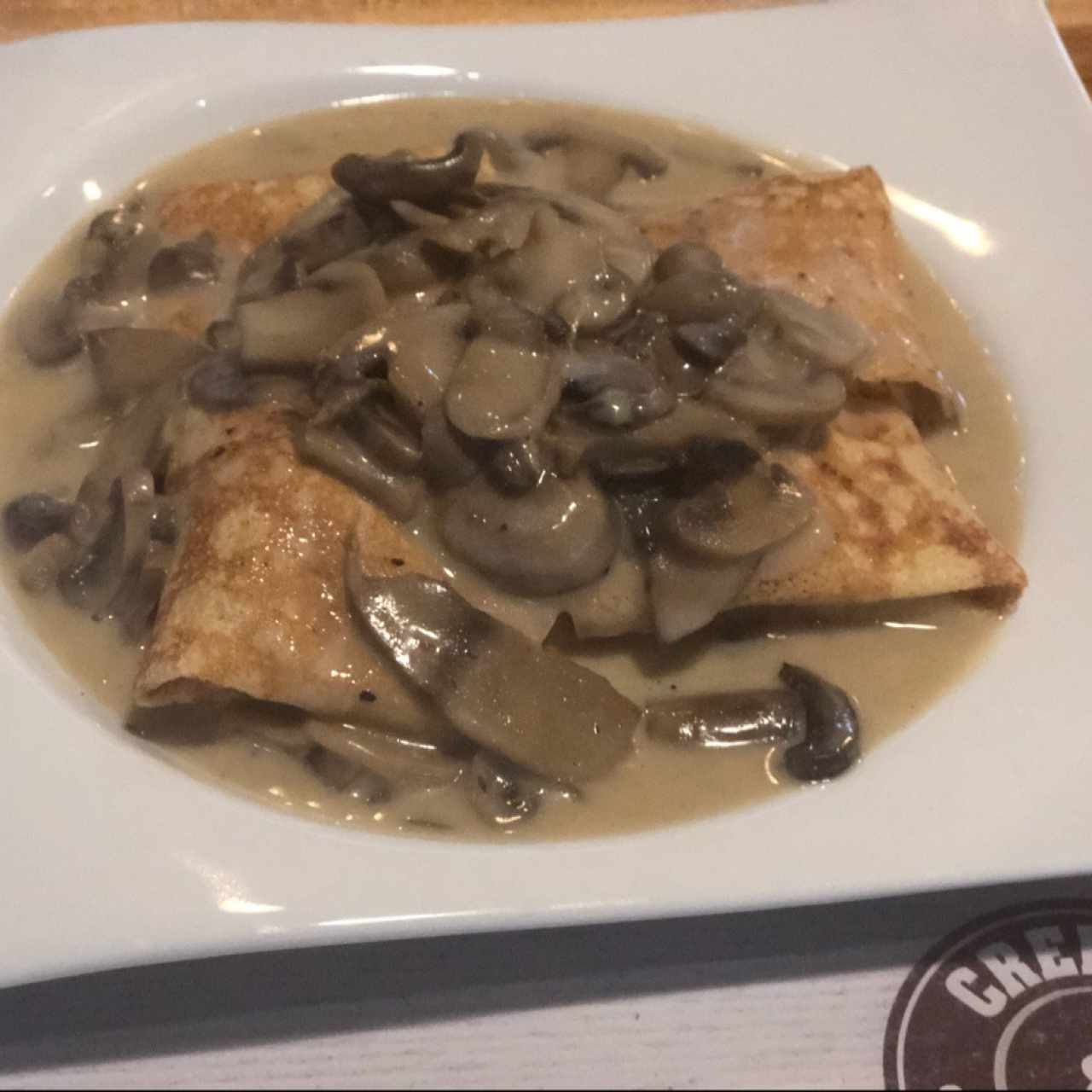 crepe pollo queso y champiñones yummi