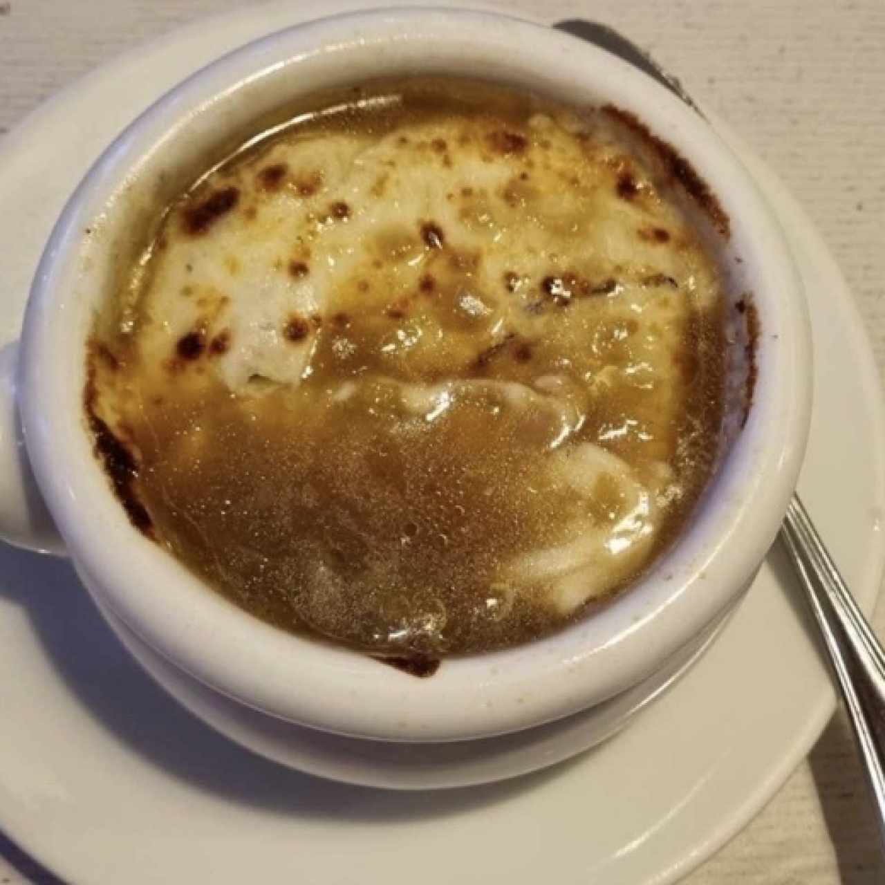Sopa de Cebolla Gratinada