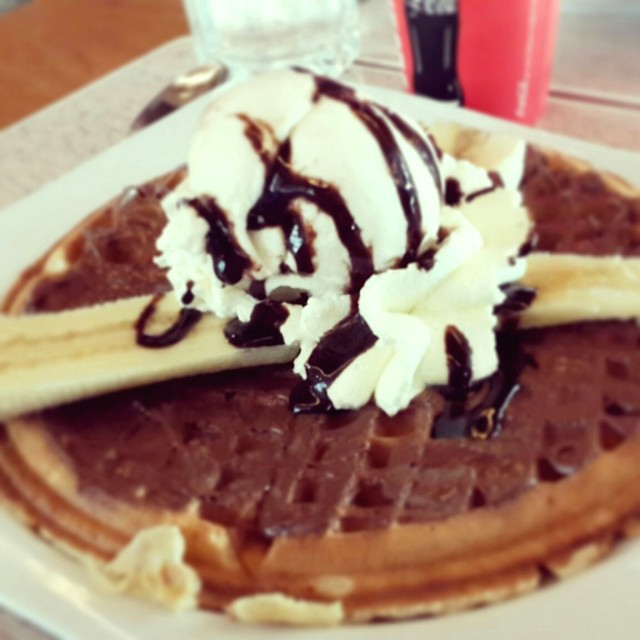 Waffle NUTELLA y Banano