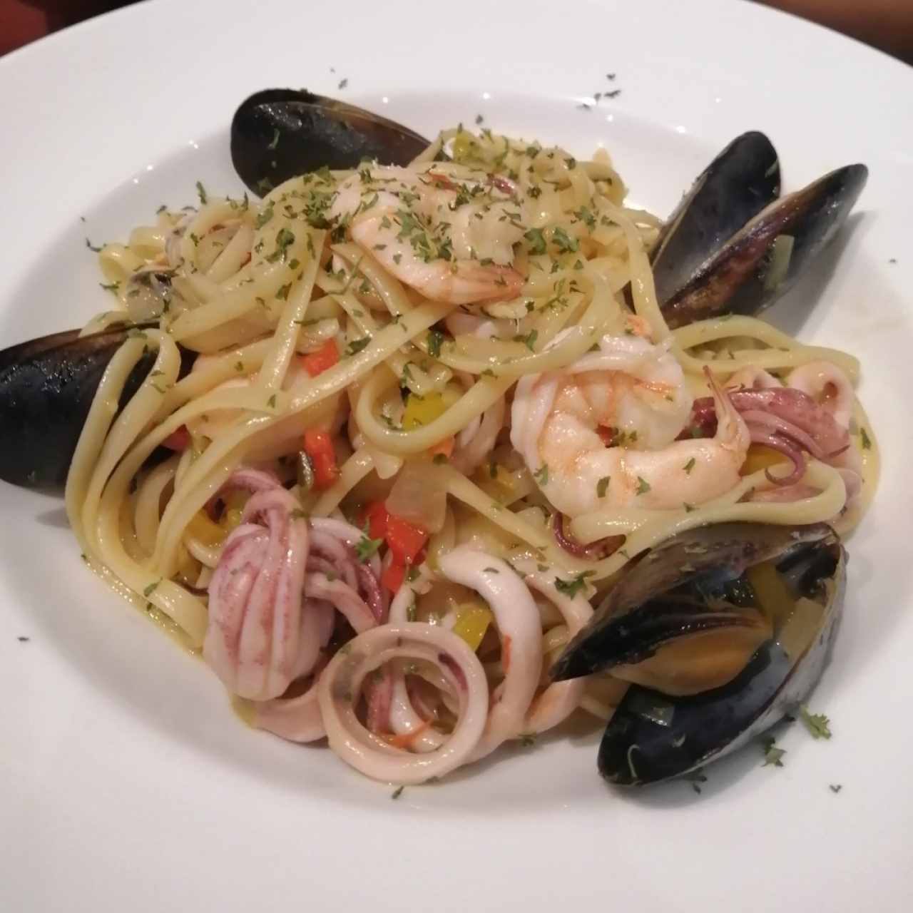 Fetuccini fruta di mare al oleo