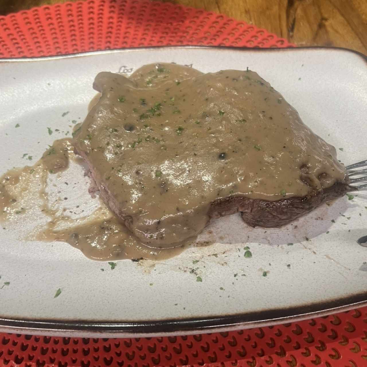 Filete a la pimienta 