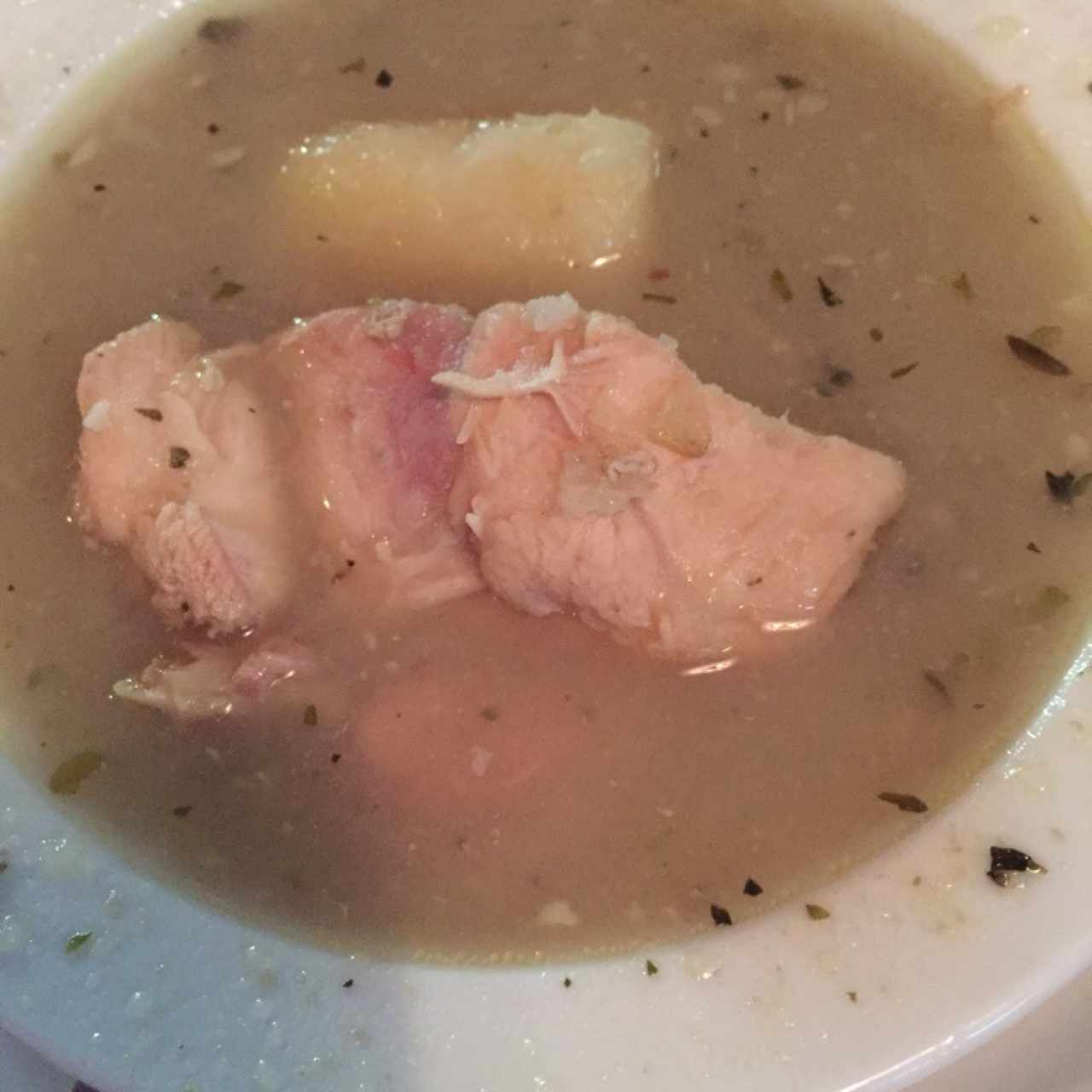 Sancocho estilo panameño