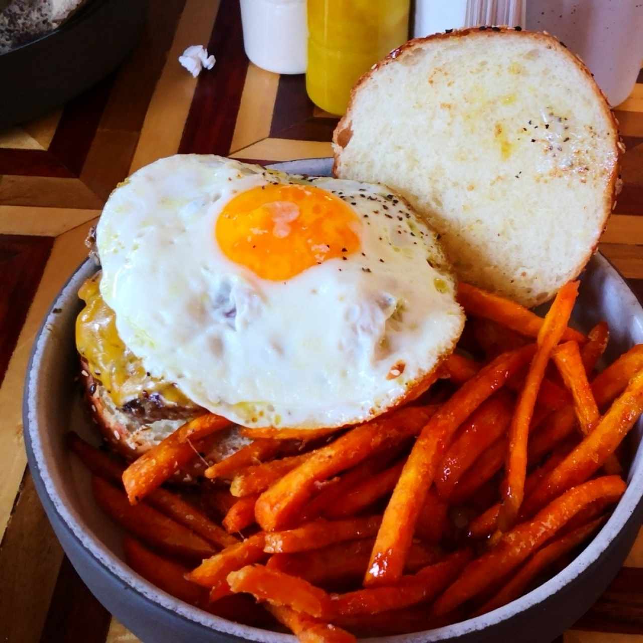 americana burger con camote