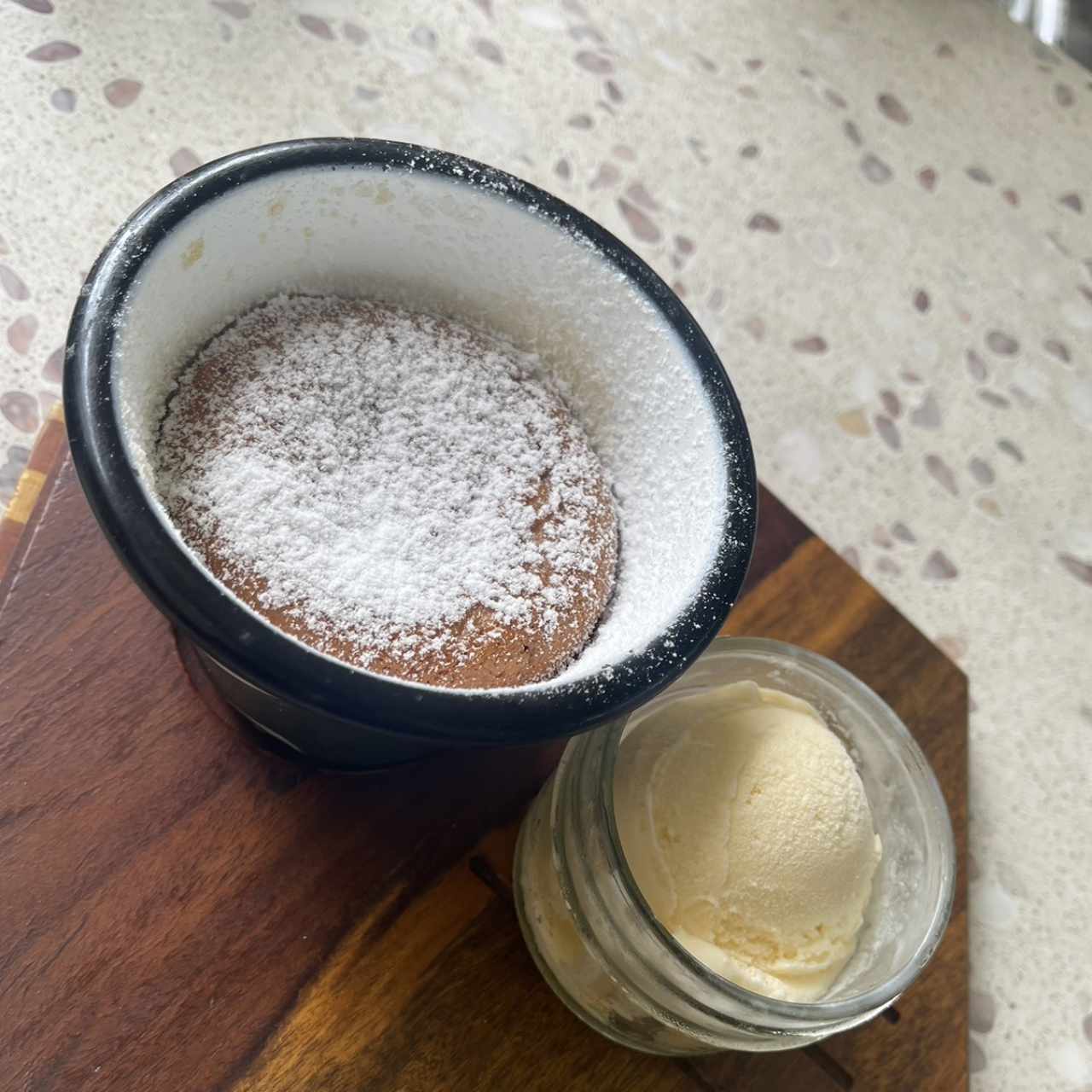 Lava Cake De Dulce De Leche