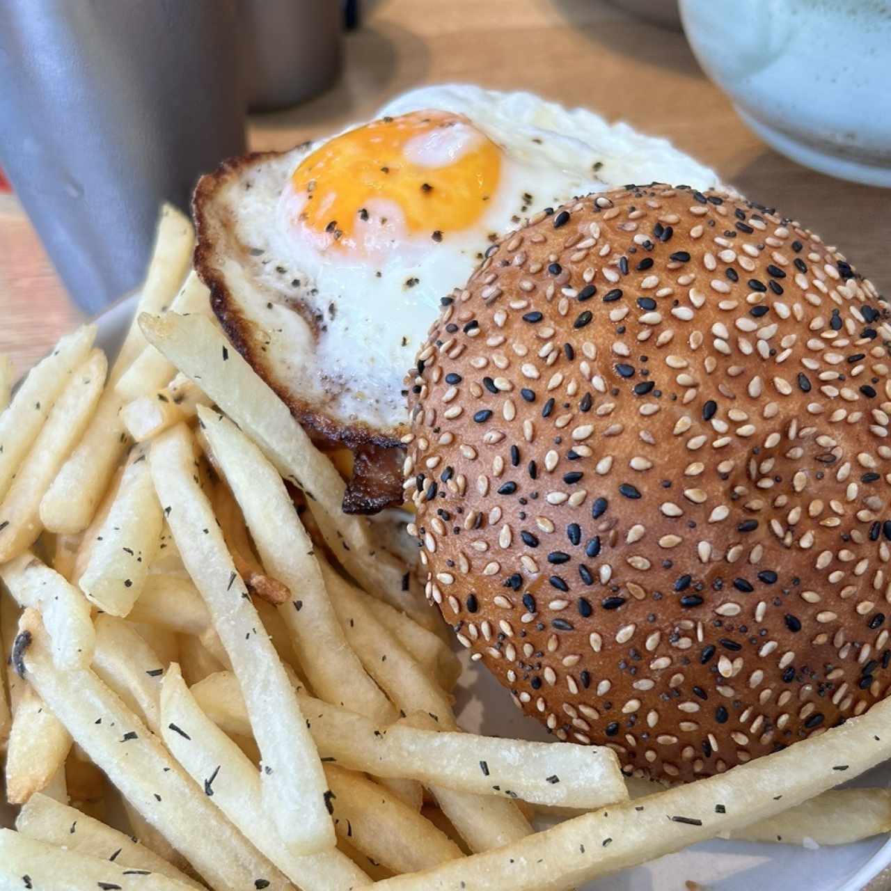 ALMUERZO - Americana Burger