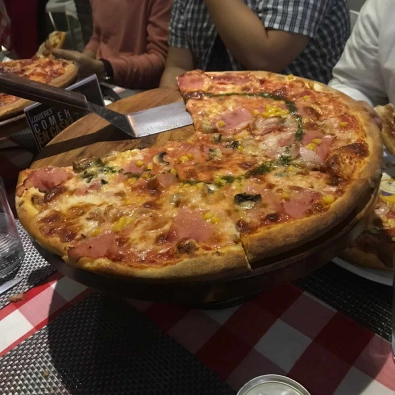 Pizza familiar Molisiana