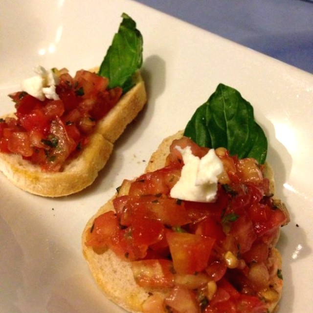 Bruschetta por la casa