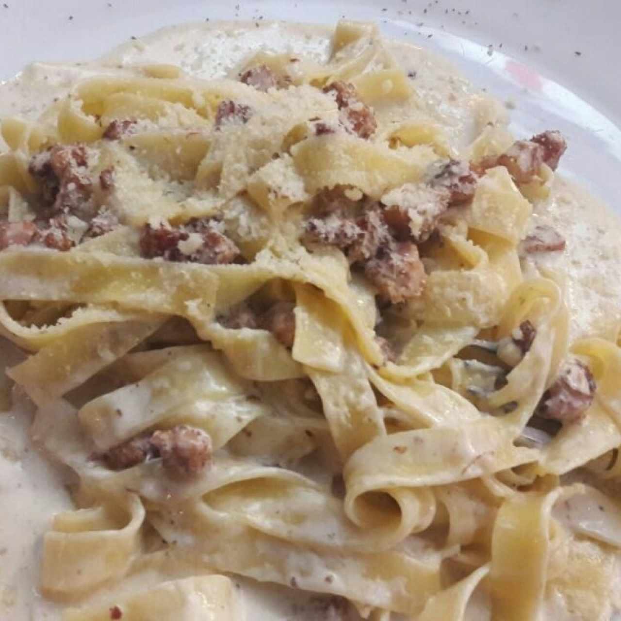 fetuccini carbonara