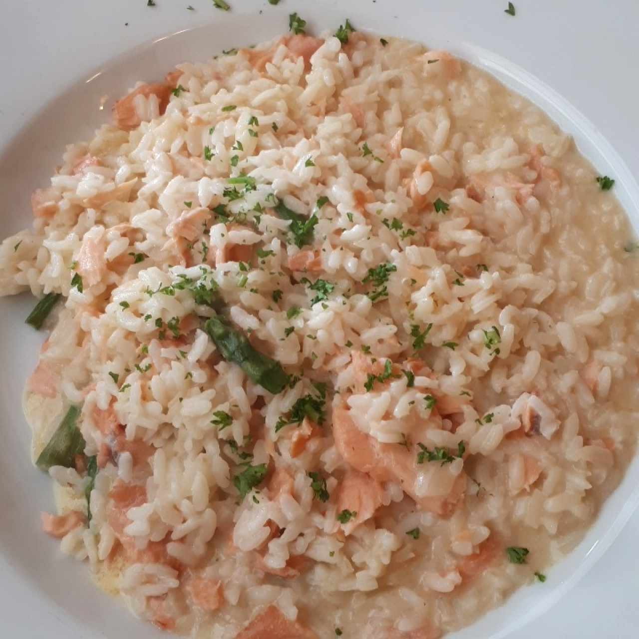 Risotto de Salmón y espárragos 