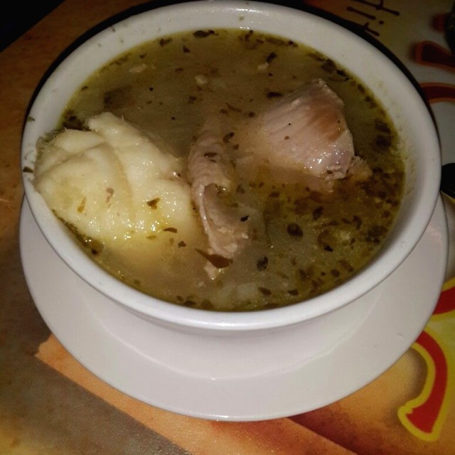 Sancocho Panameño Chico